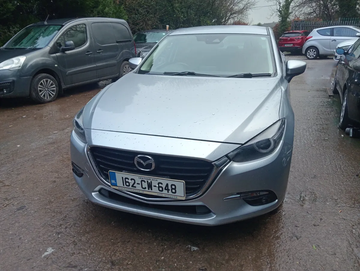 Mazda 3 1.5 sky active - Image 1