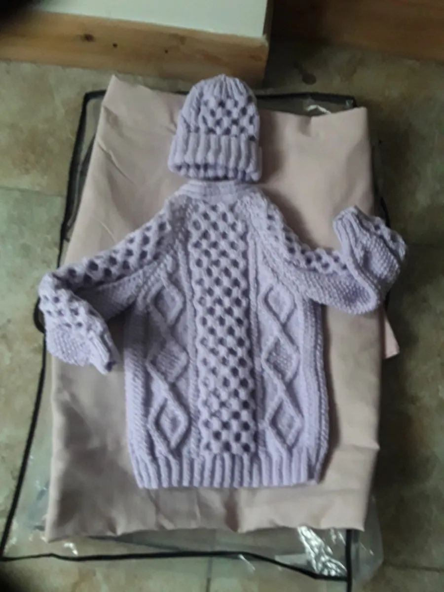 Brand new hand knitted winter Aaron cardigan baby - Image 2