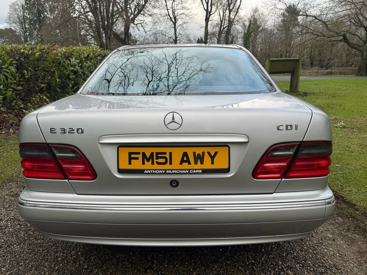2002 Mercedes E320 CDI Avantgarde - Image 4