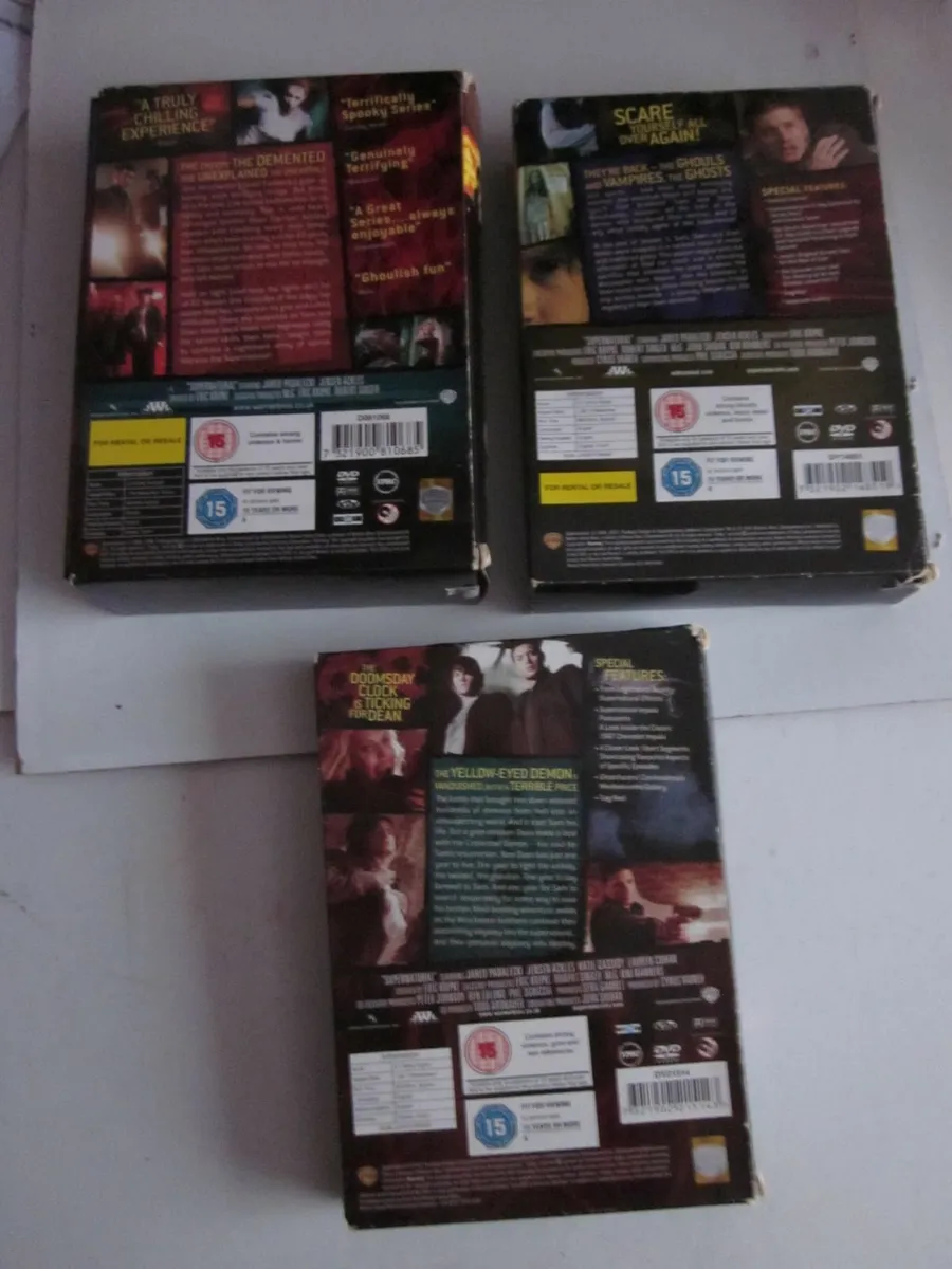 Supernatural Seasons 1 to 3  (17 DVD's) - Image 2