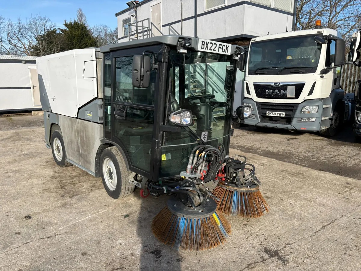 KARCHER MC250 DIESEL ROADSWEEEPER 2022 MODEL - Image 1