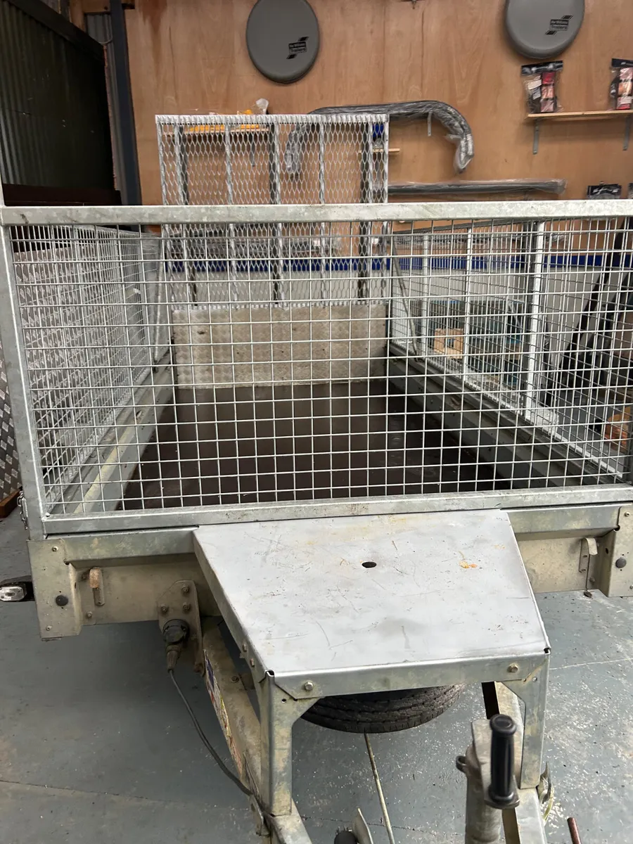 Ifor Williams 10x5 with Mesh and Ramp - Image 2