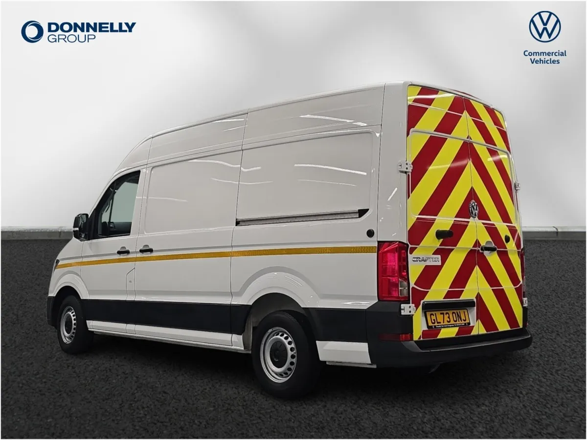 Volkswagen Crafter Cr35 Mwb Diesel Fwd Trendline - Image 3