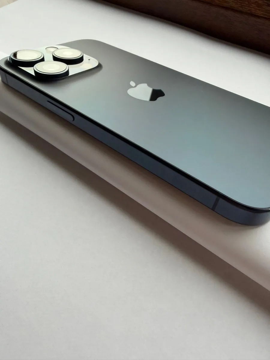 iPhone 15 pro-128gb blue titanium - Image 2