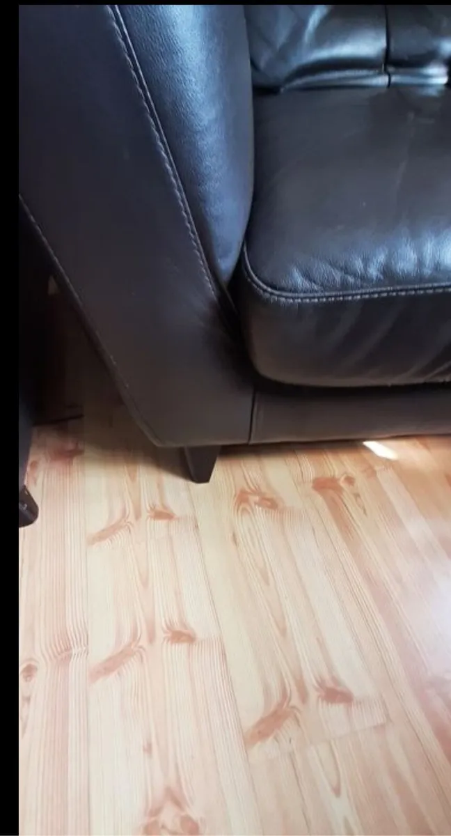 BROWN LEATHER SUITE (3 Seater Couch & 2 Armchairs) - Image 4