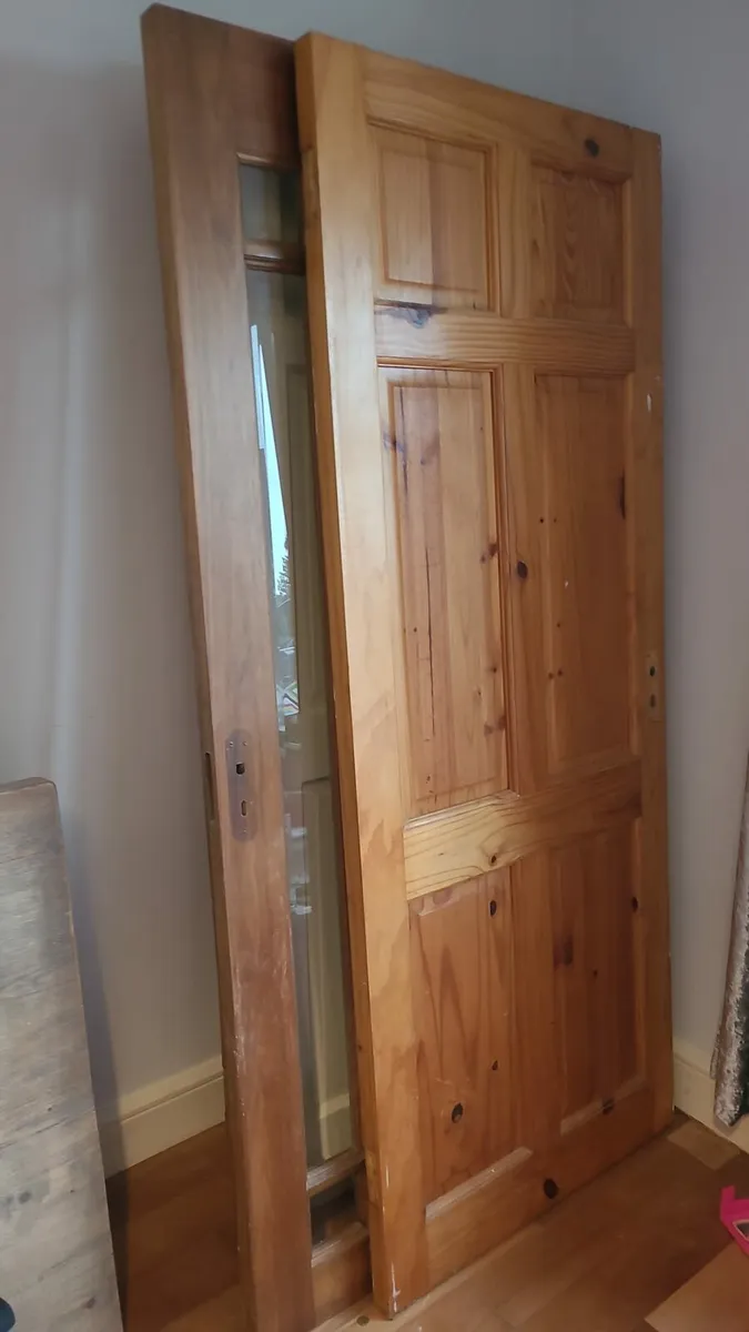 Internal doors - Image 2