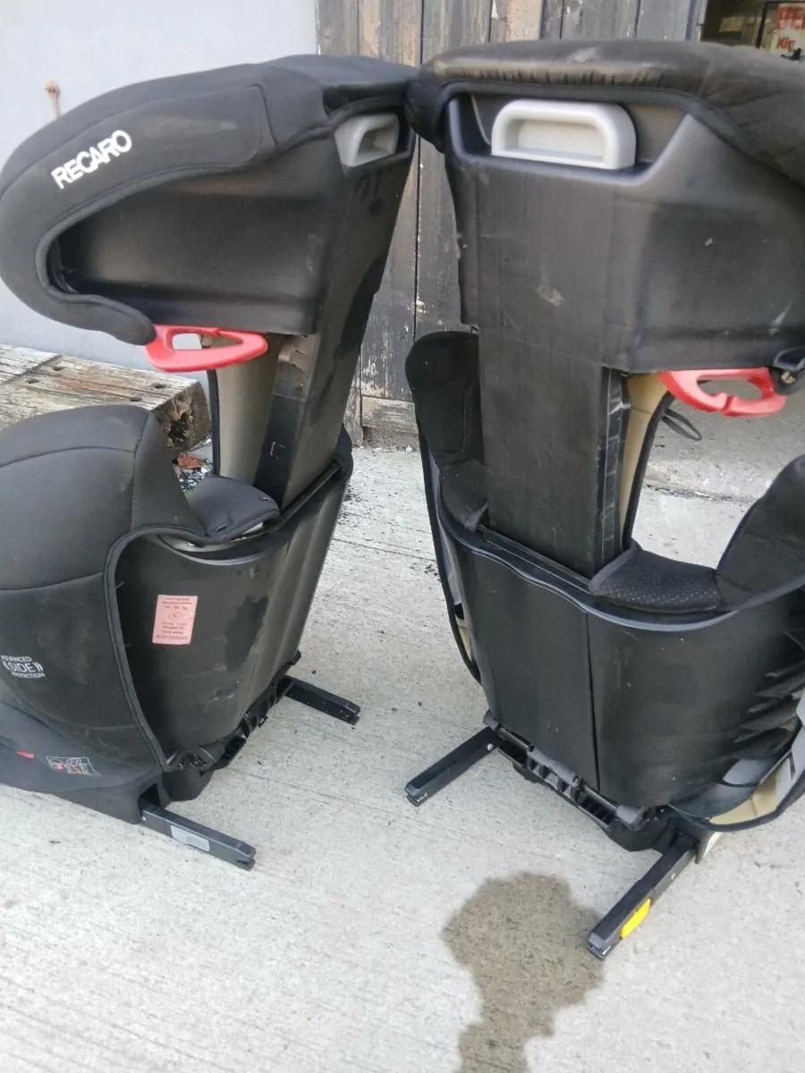 2 Recaro child seats available - Image 3