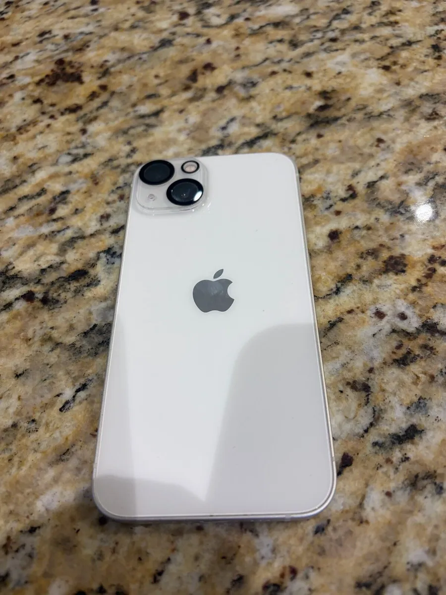 iPhone 13 128GB unlocked - Image 2