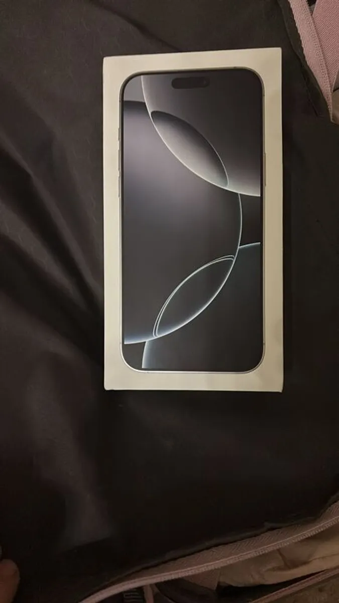 iPhone 16 Pro Max - Image 1