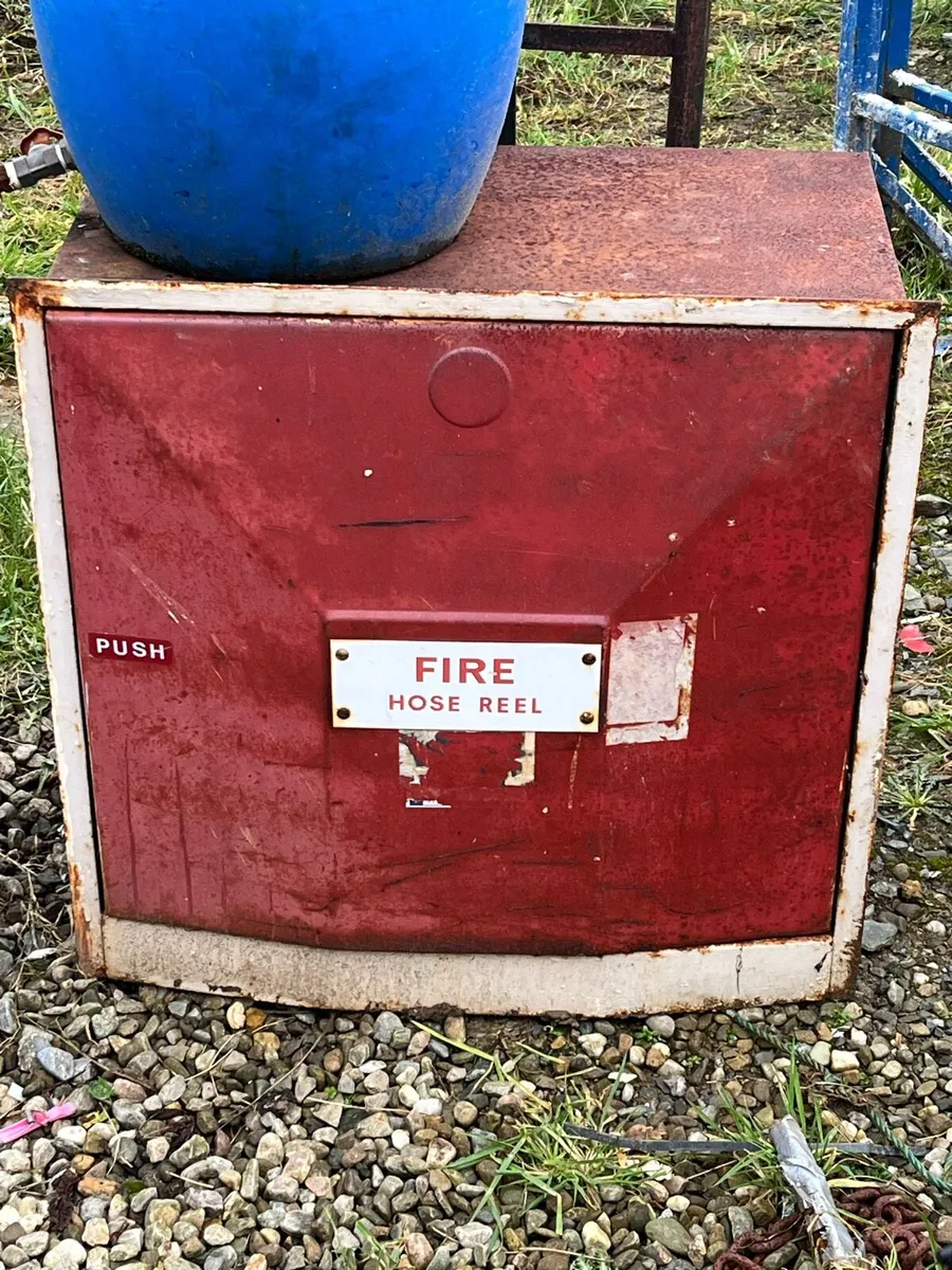 Fire hose reel - Image 1