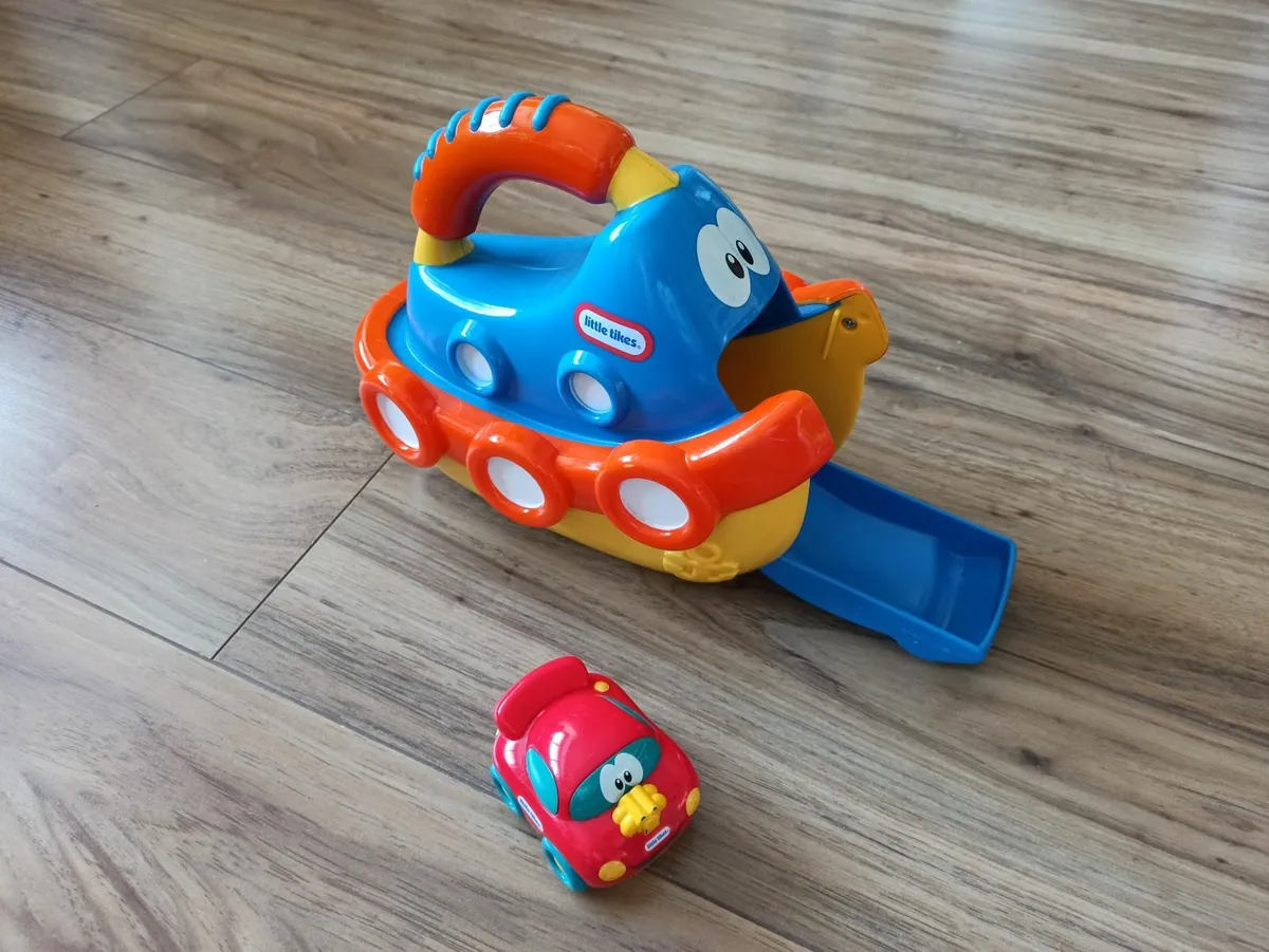 Truck and Boat toys - Image 3