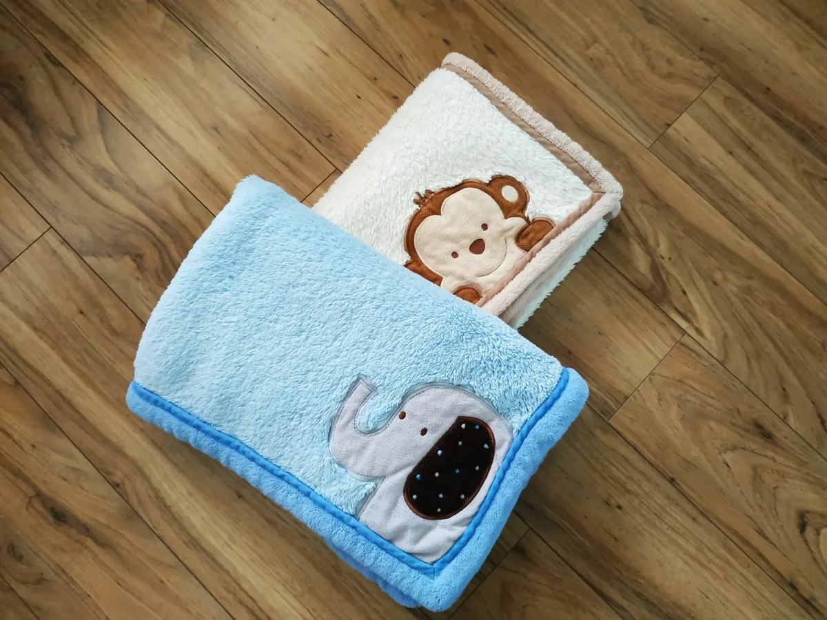 Blankets x2 - Image 1