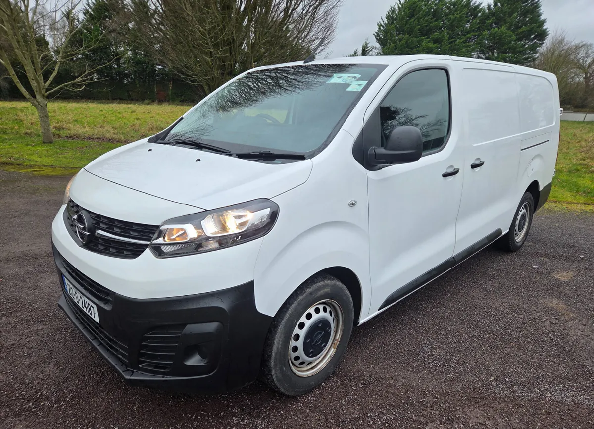 Opel Vivaro 2021  DOE 12/26 - Image 3