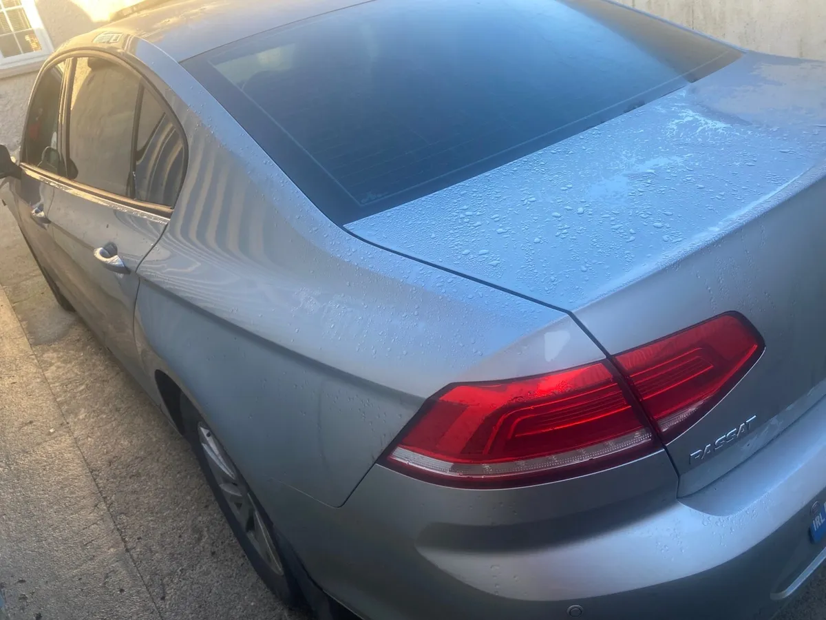 Vw Passat 2015 1.6 diesel - Image 1