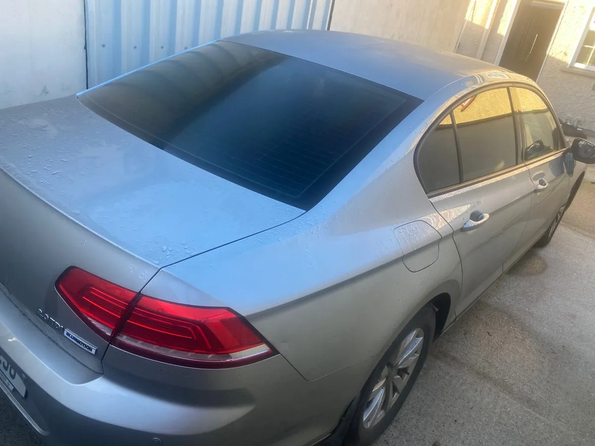 Vw Passat 2015 1.6 diesel - Image 2