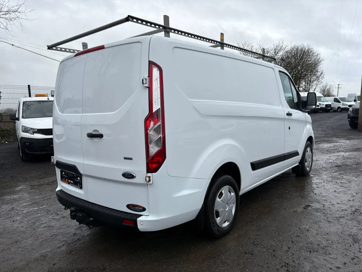 Ford Transit Custom - Image 3