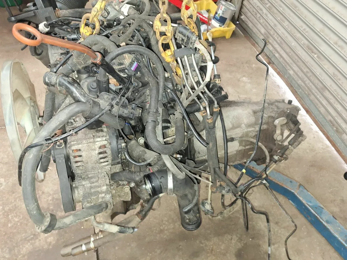 VW Crafter engine and parts - Image 4