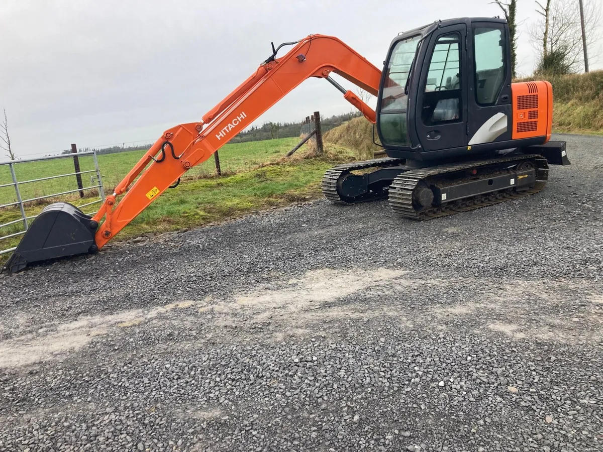 Hitachi 70 - Image 3