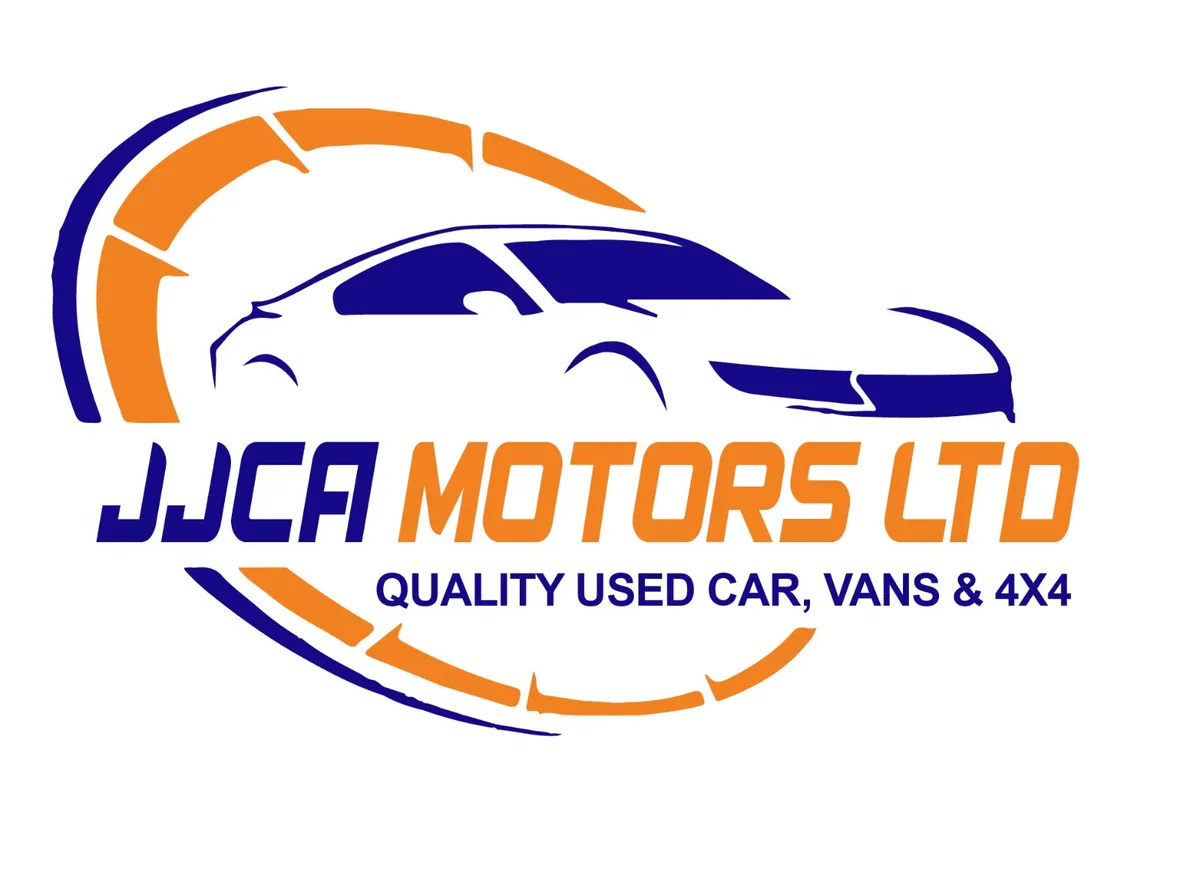 ABSOLUTELY IMMACULATE 2015 LWB TRAFIC - Image 2