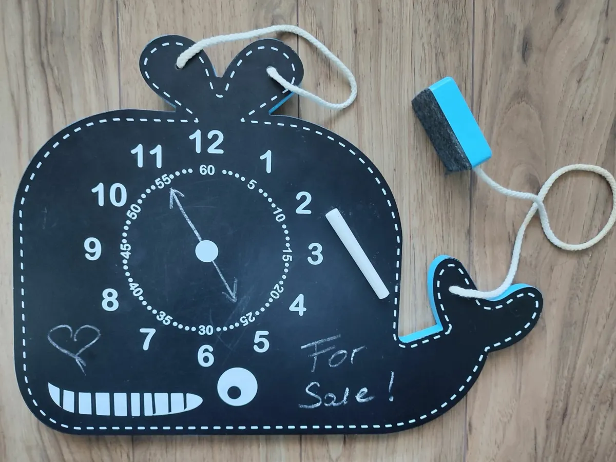 Blue Whale Clock Blackboard + Abacus, multicolour. - Image 3