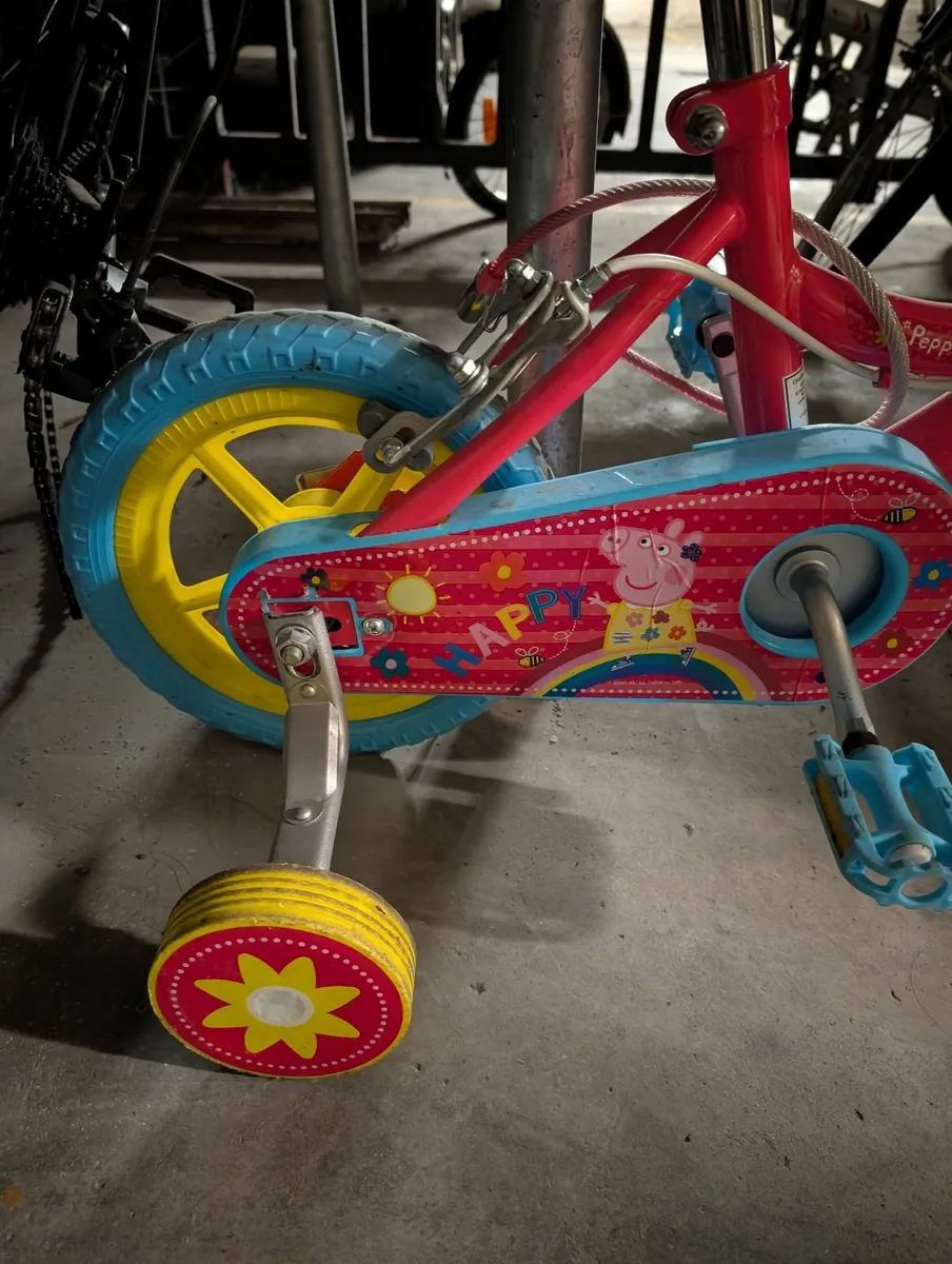 Second‑hand Peppa Pig 12″ Kids Bike for Sale - Image 2