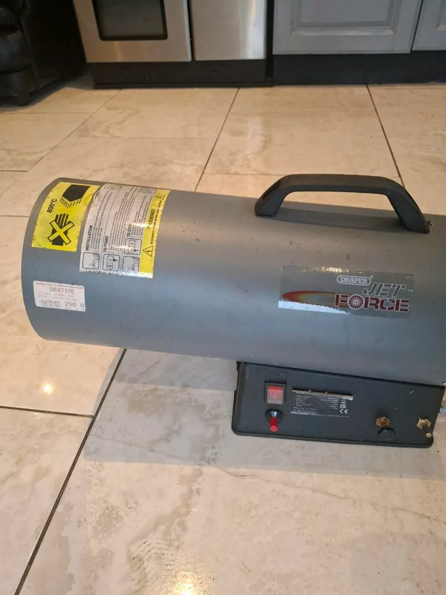 Electric gas blow heater for sale .. - Image 1