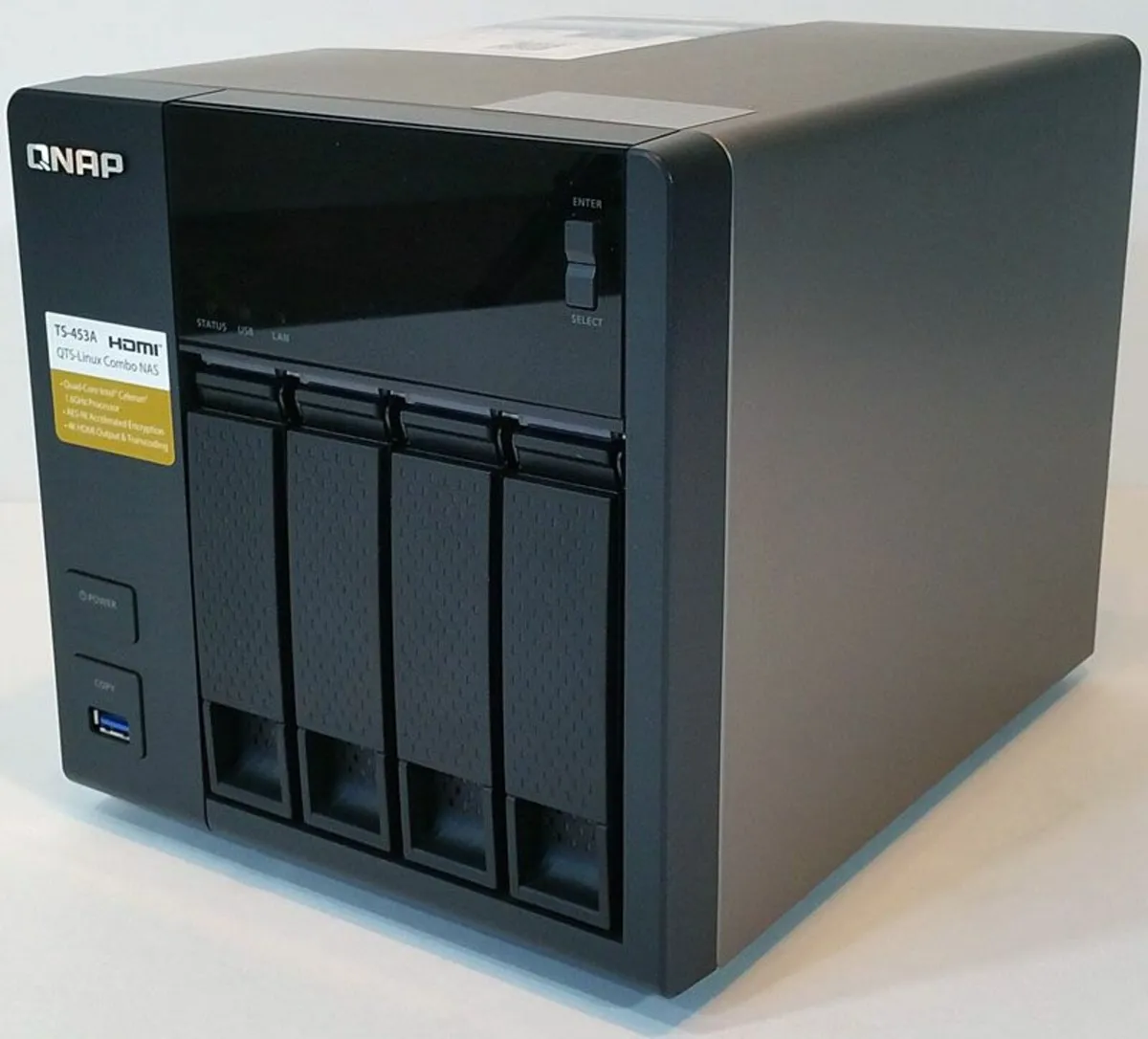 QNAP 4BAY NAS TS-453A with 4 WD Red disks - Image 3