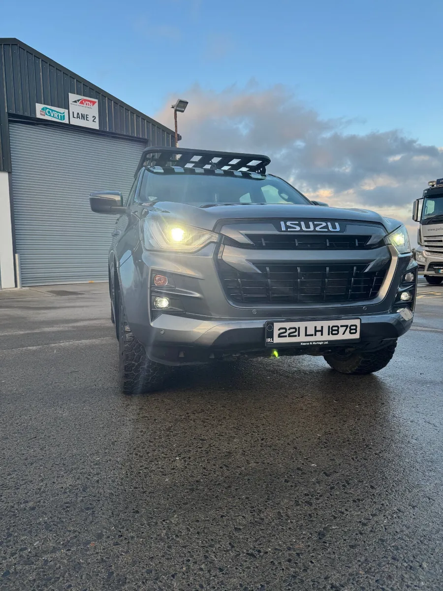Isuzu Dmax 2022 - Image 2