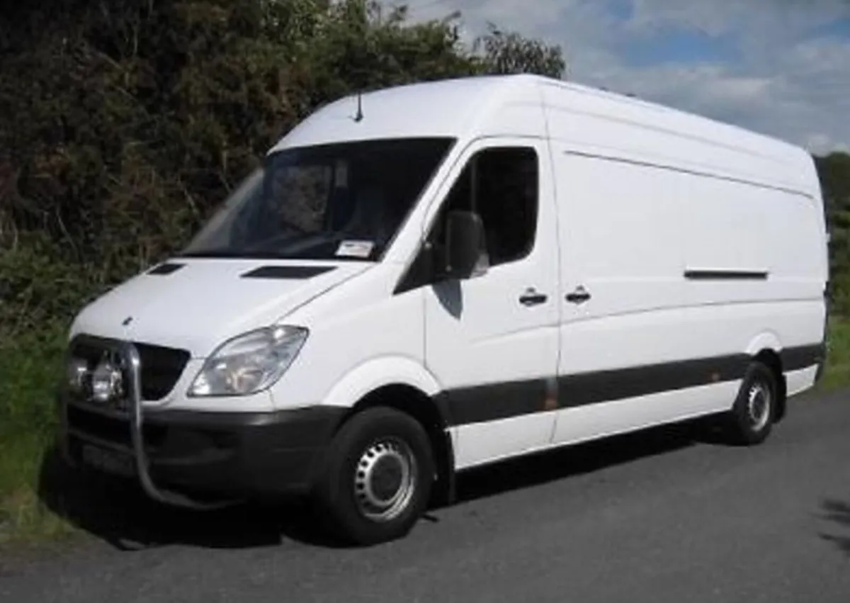 Man with a van available 24,7