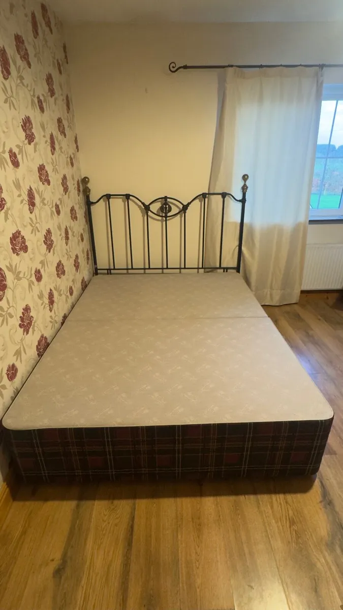 King bed divan base + wrought iron headboard - Image 2