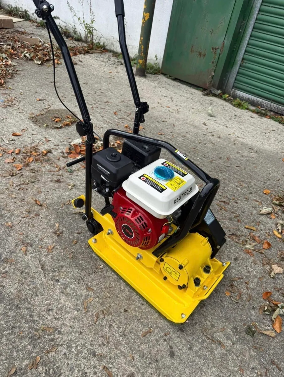 BRAND NEW 2026 PETROL WACKER PLATE - Image 2