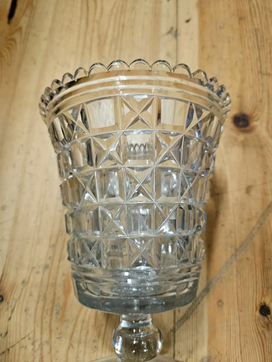 Glass Vase - Image 3