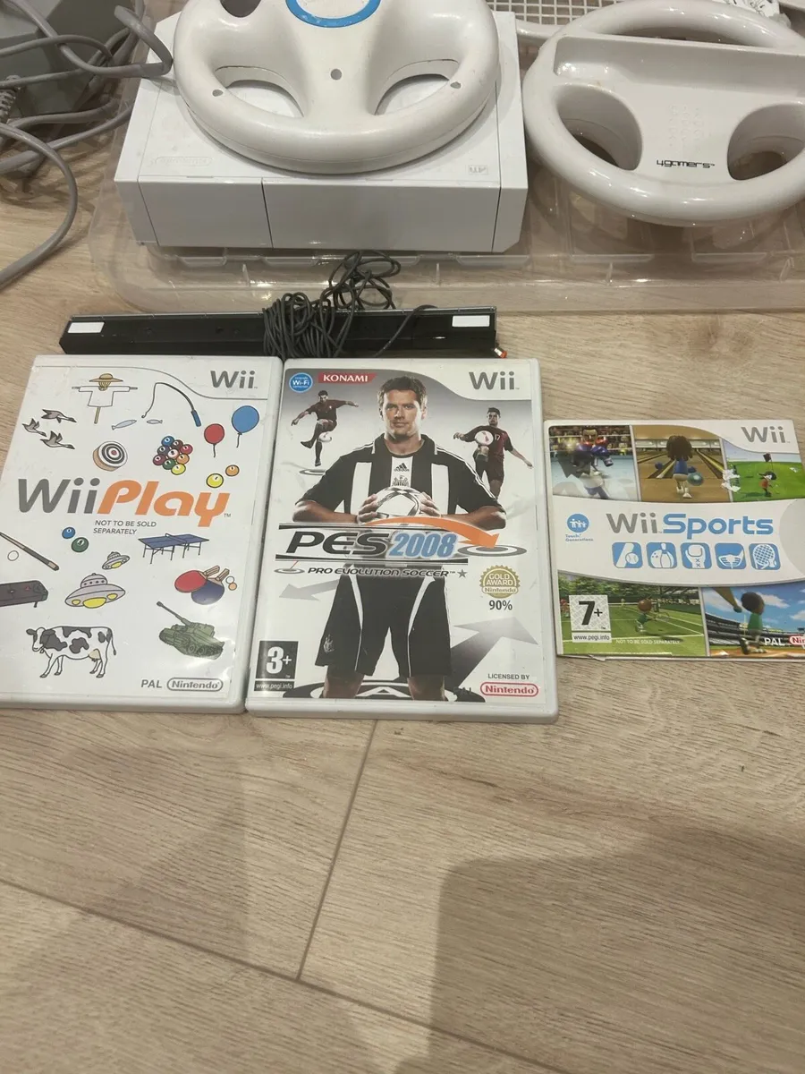 Nintendo Wii and retro console - Image 2