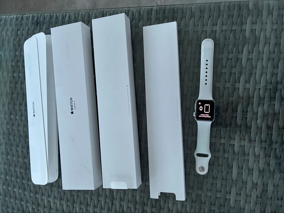 Apple I-watch series 3 - Image 3