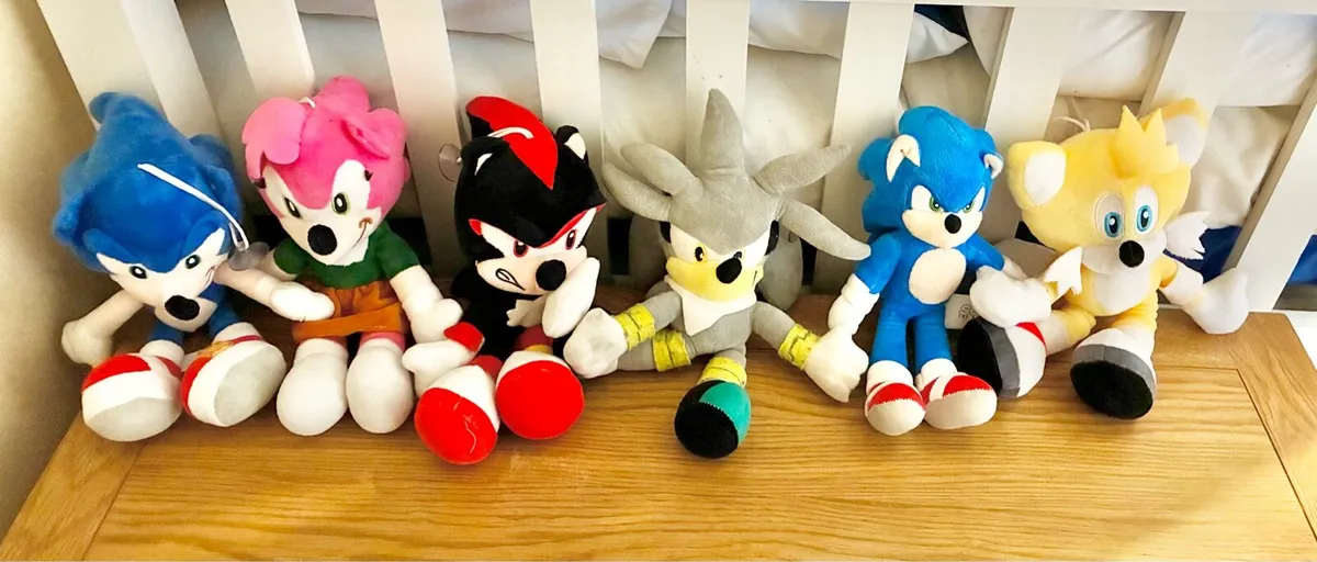 Sonic stuffed toys - Image 1