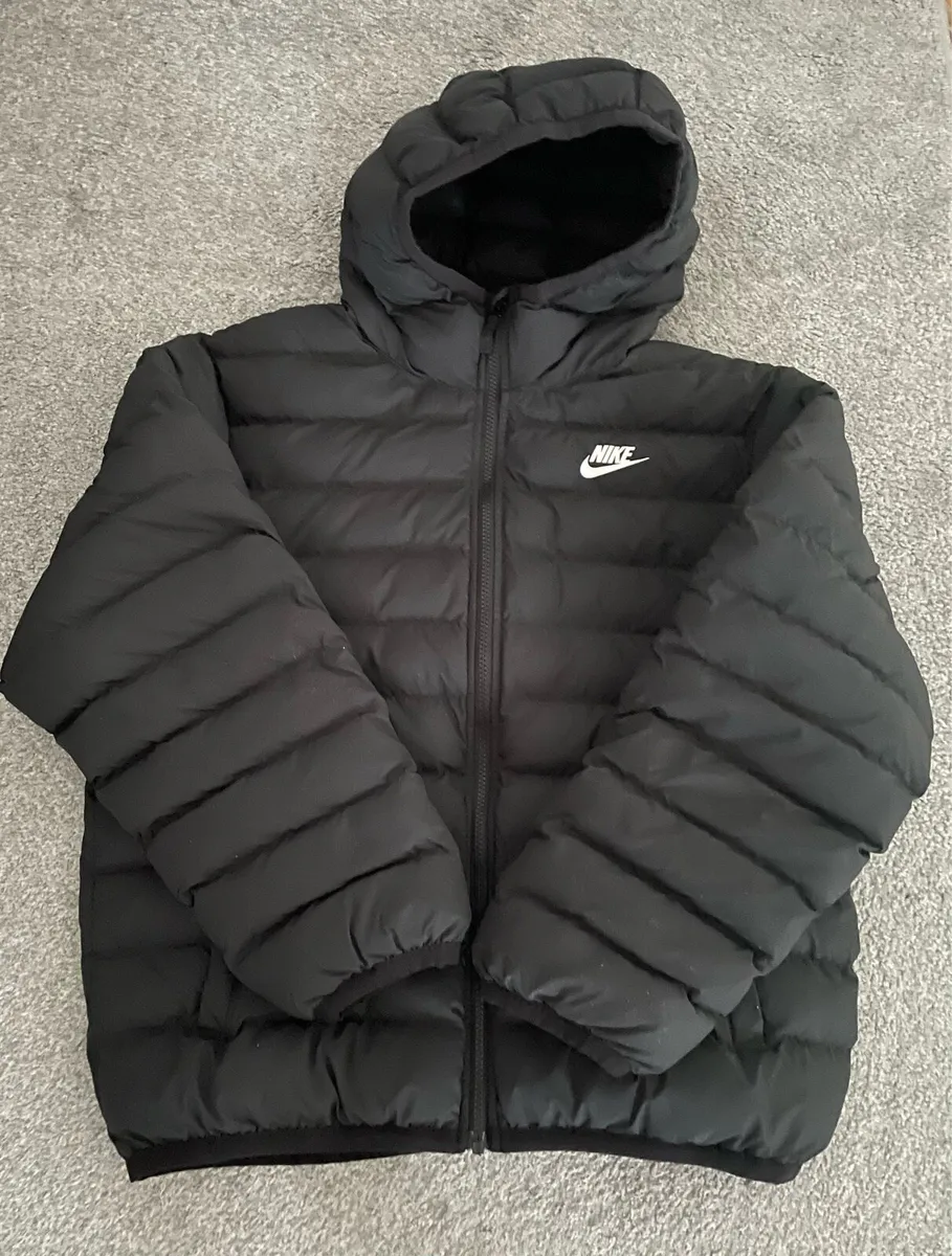 Nike kids puffer jacket - Image 1
