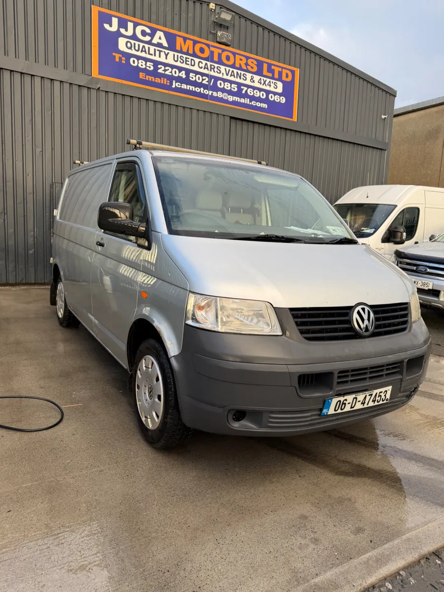 Volkswagen transporter 2006 2.5 TDI 6 speed - Image 2