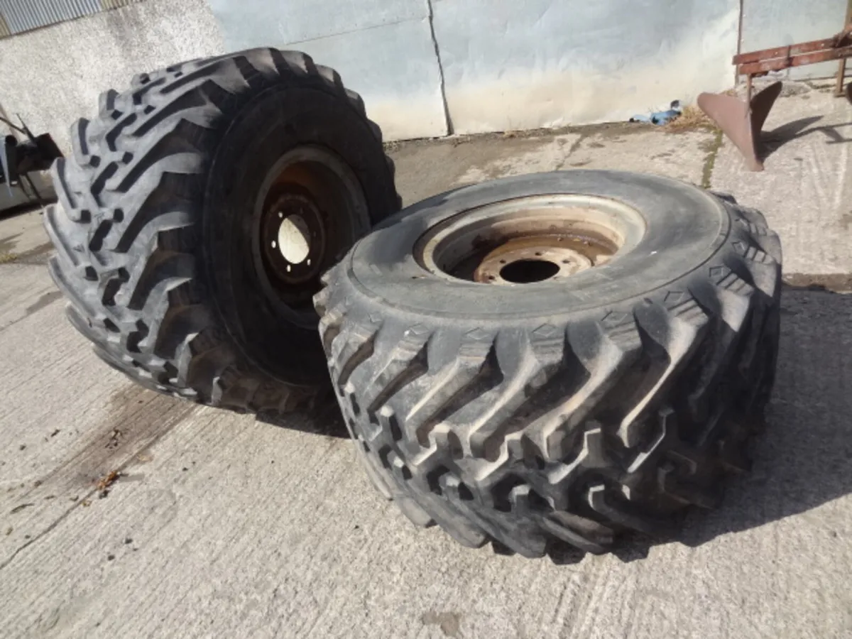 Goodyear 48x25.00-20 Wheels - Image 4