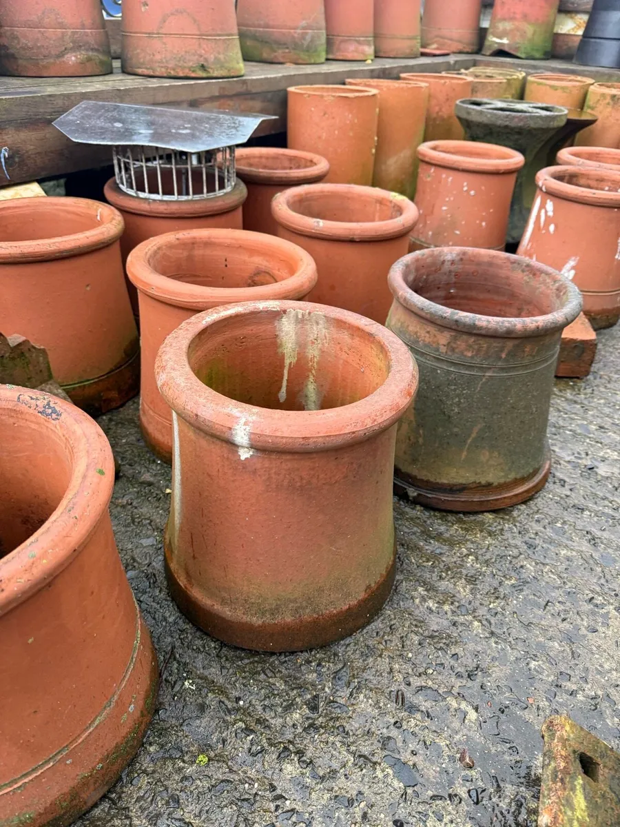 Terracotta clay 12 inch chimney pots - Image 1