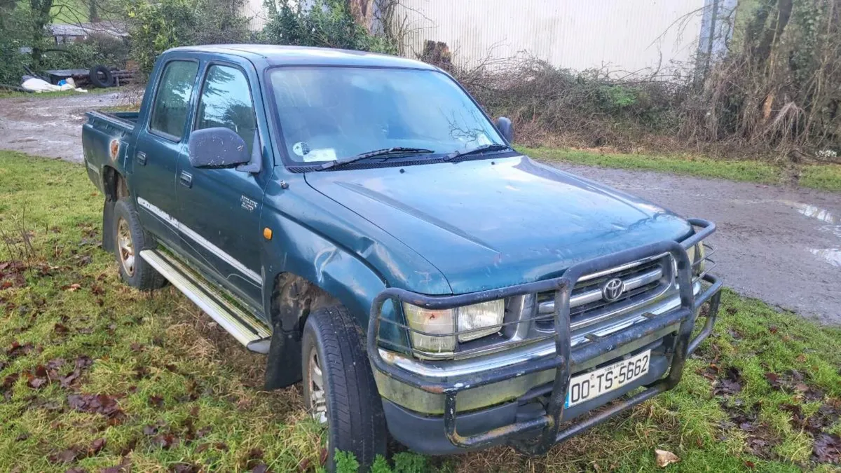 Toyota hilux ln165 - Image 1