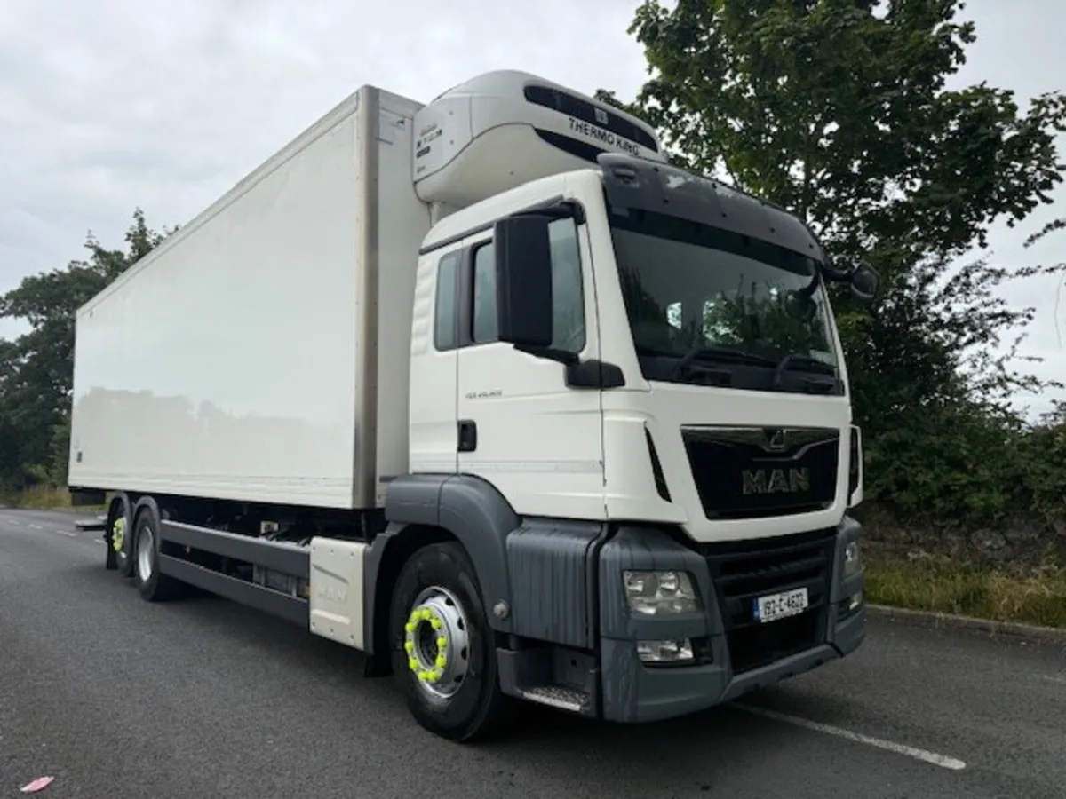 Man TGS 26.320 Fridge - Image 1