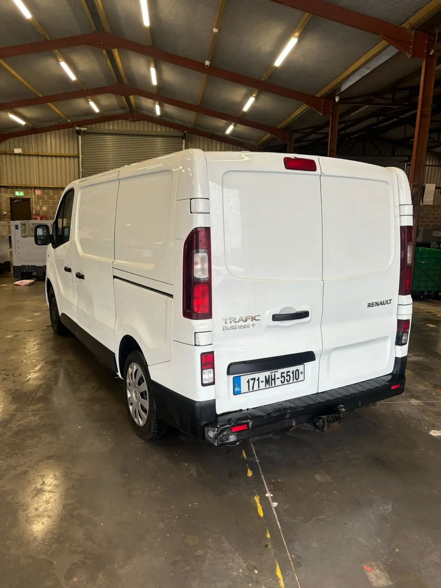 Renault traffic - Image 3