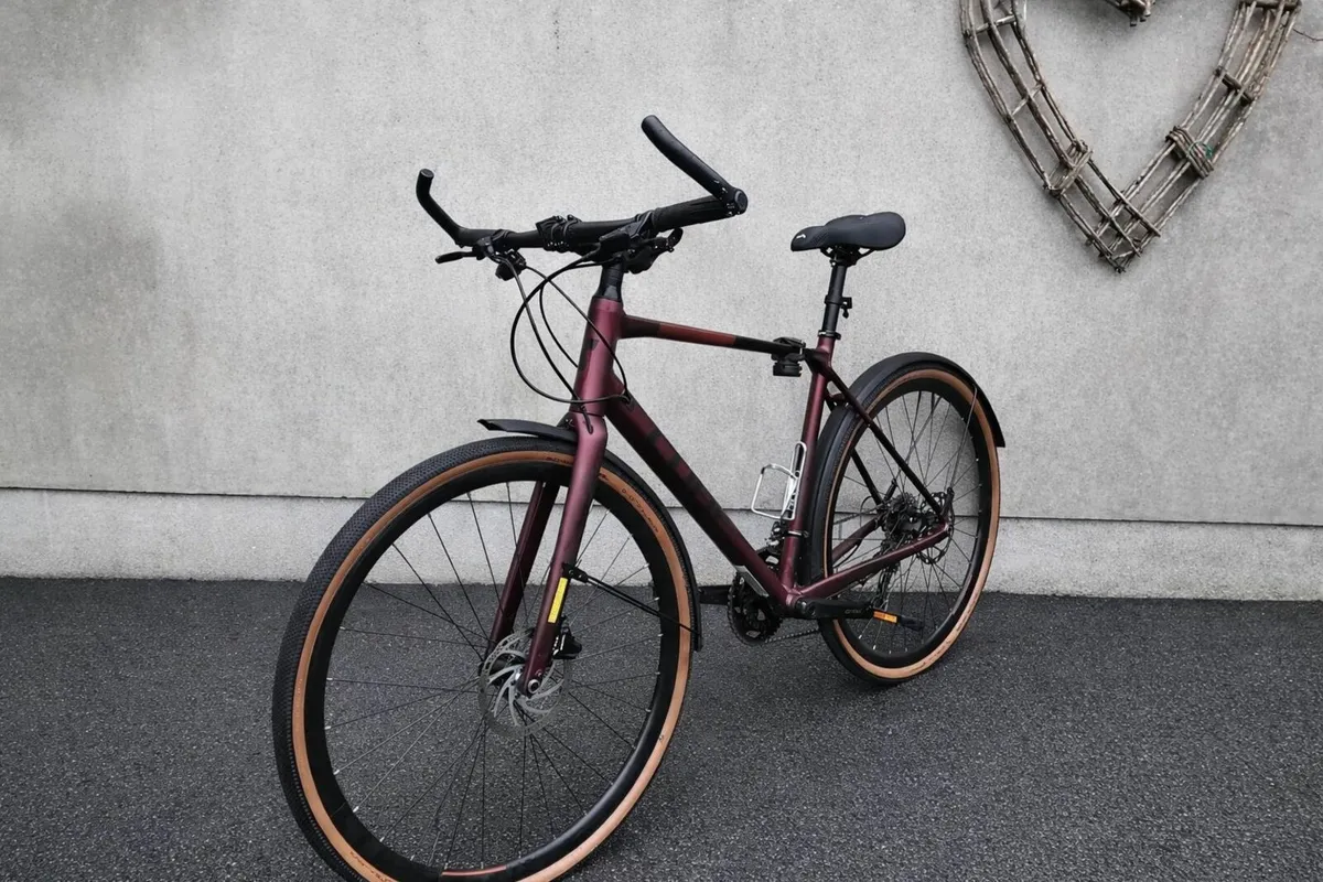 Bicycle  - Cube Nulane Race 2023 – Immaculate - Image 1