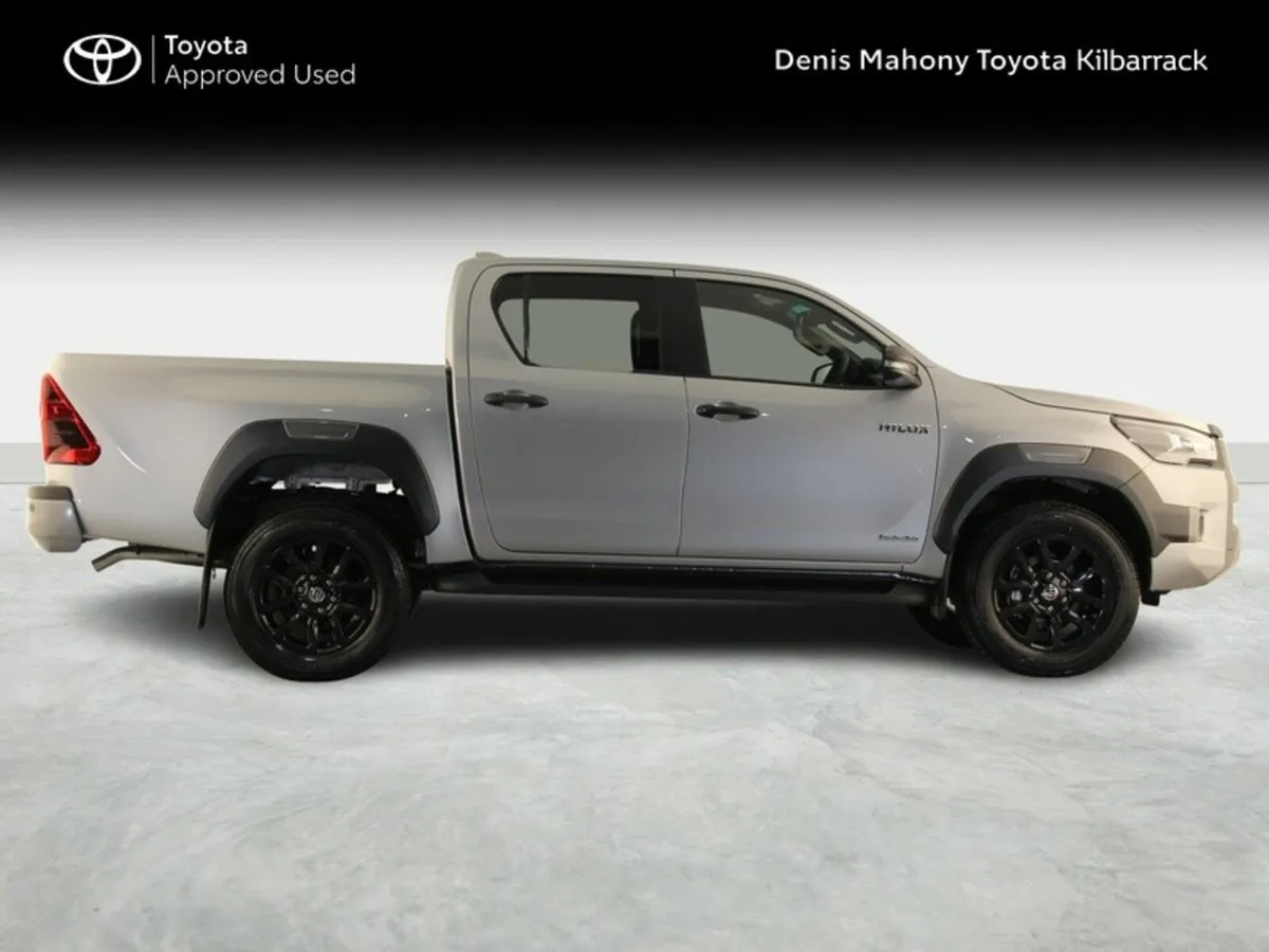 Toyota Hilux Invicible MHEV Excluding VAT - Image 3