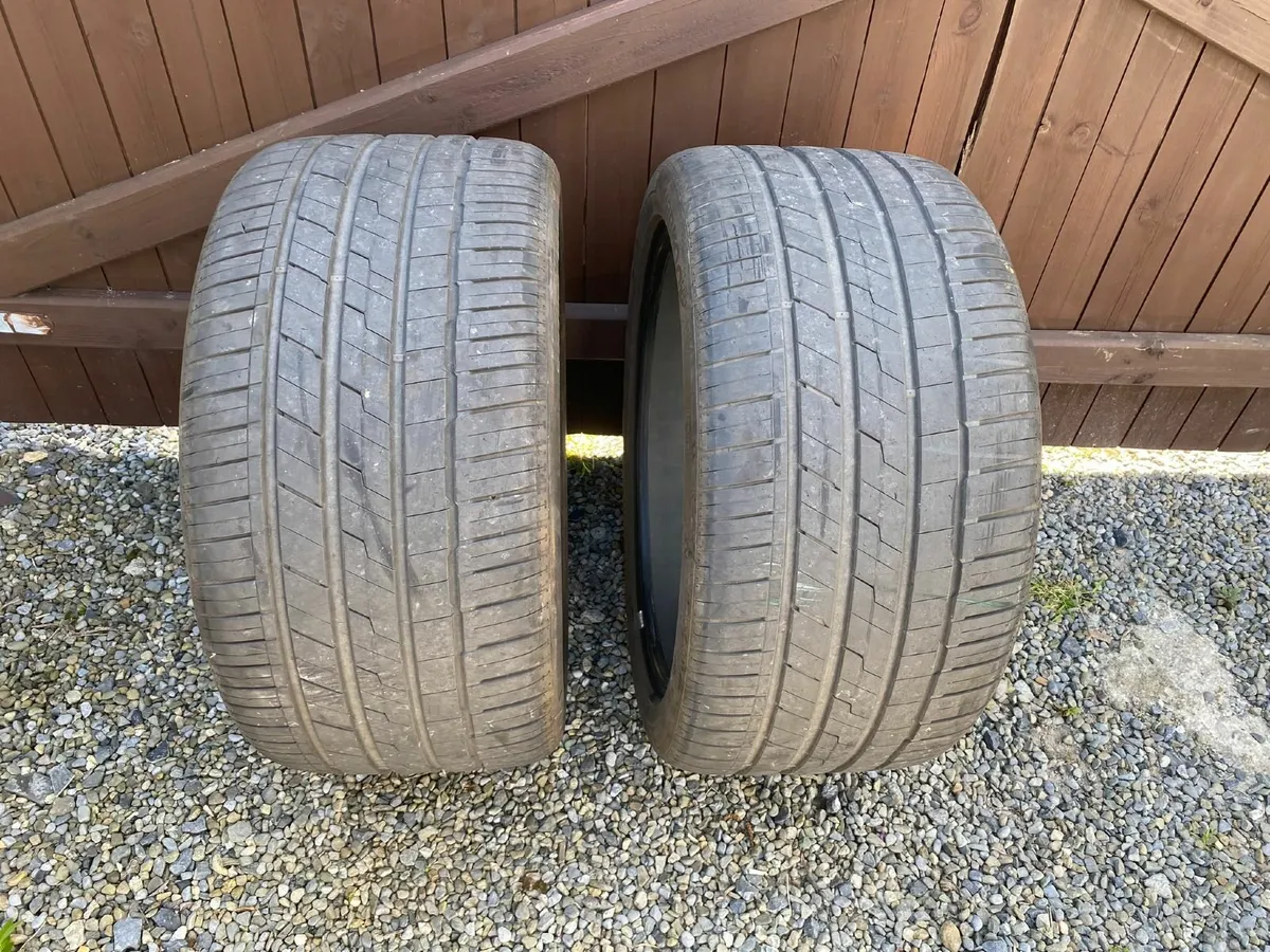 SUV Car tyres 315/35/21 Hankook High Performanc - Image 1