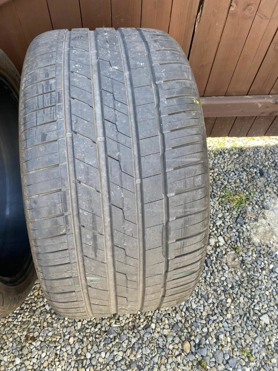 SUV Car tyres 315/35/21 Hankook High Performanc - Image 3