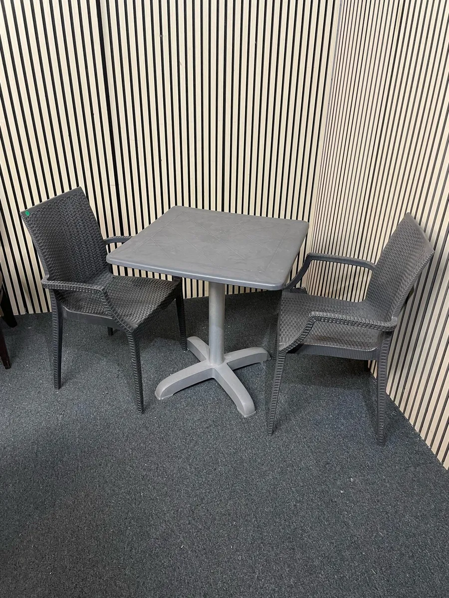 Used Commercial Quality Cafe Furniture @ CJM - Image 3