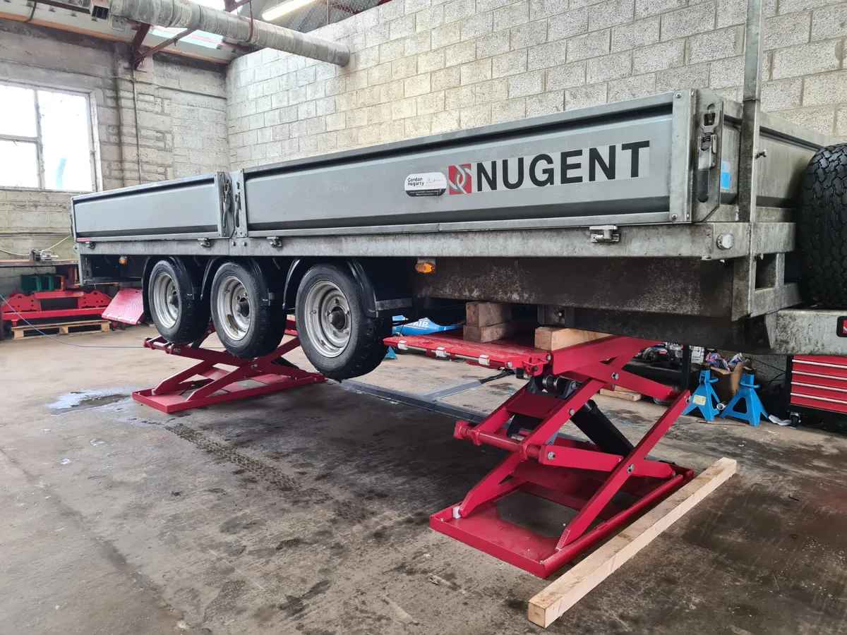 Trailer Servicing - Image 1