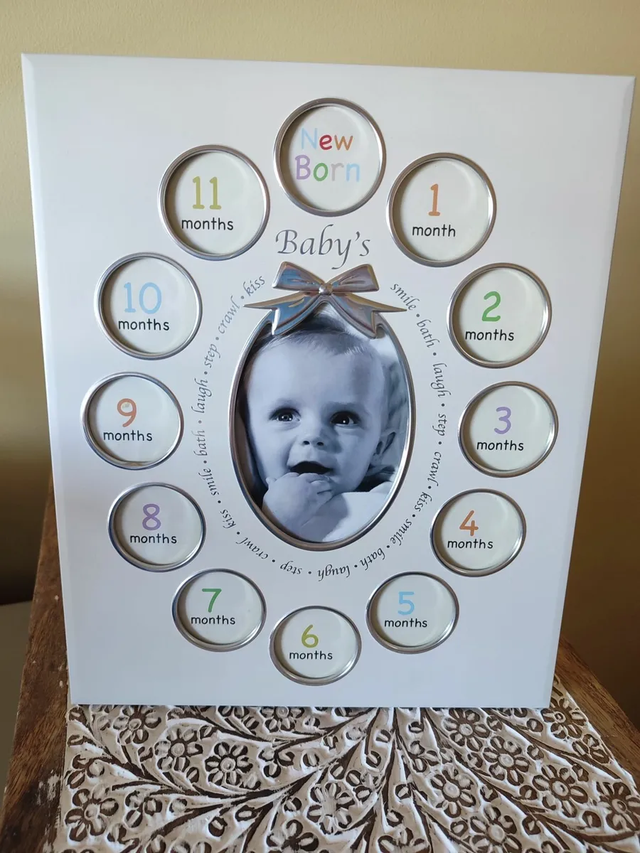 12 months baby photo frame - Image 1