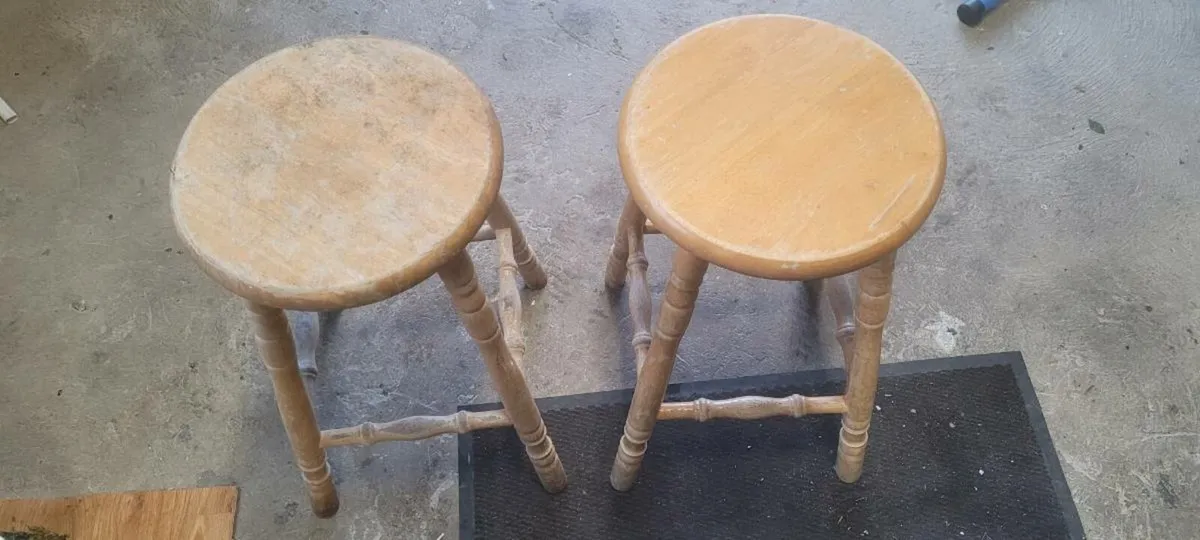 Kitchen stools - Image 2